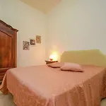Apartament 3 *